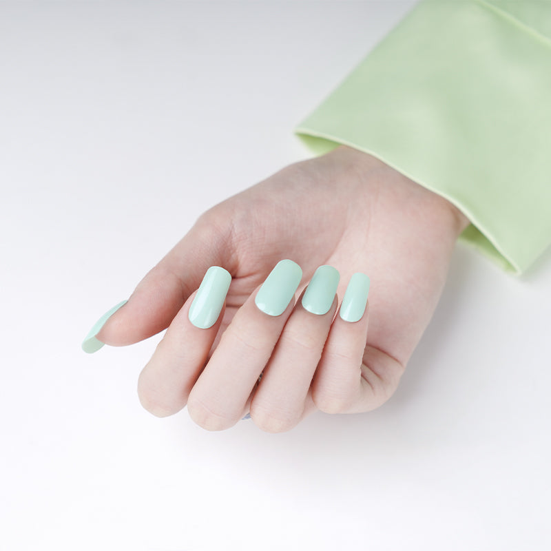 Minty Fresh Semi Cured Gel Nail Strips